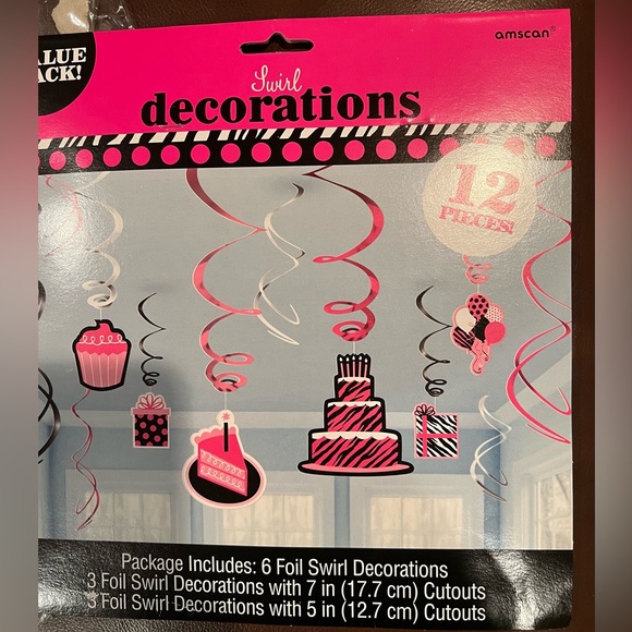 Birthday decorations - pink, black and white - Picture 4 of 6